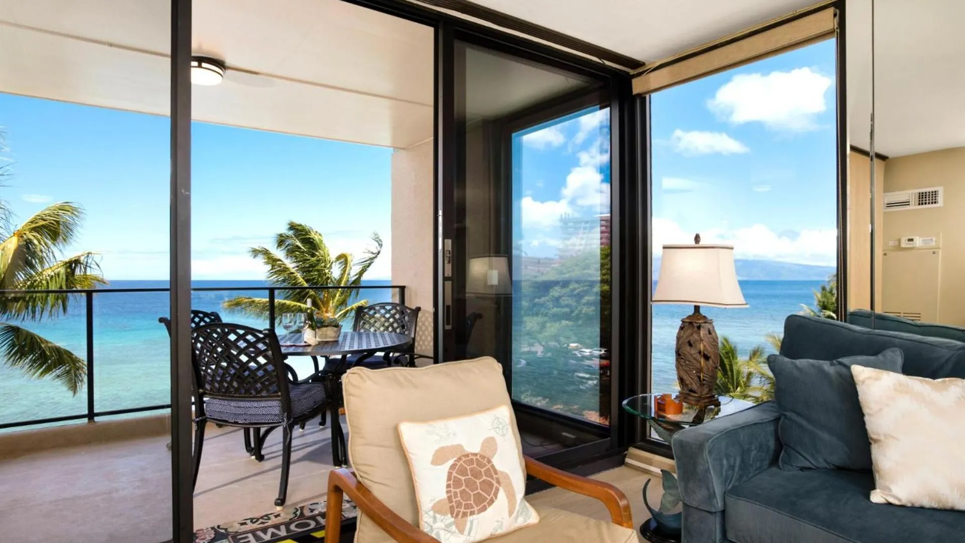 Kbm Resorts Free Car Mahana Oceanfront 2-Bedroom Condo With Beautiful Nightly Sunsets Mah-611 カアナパリ