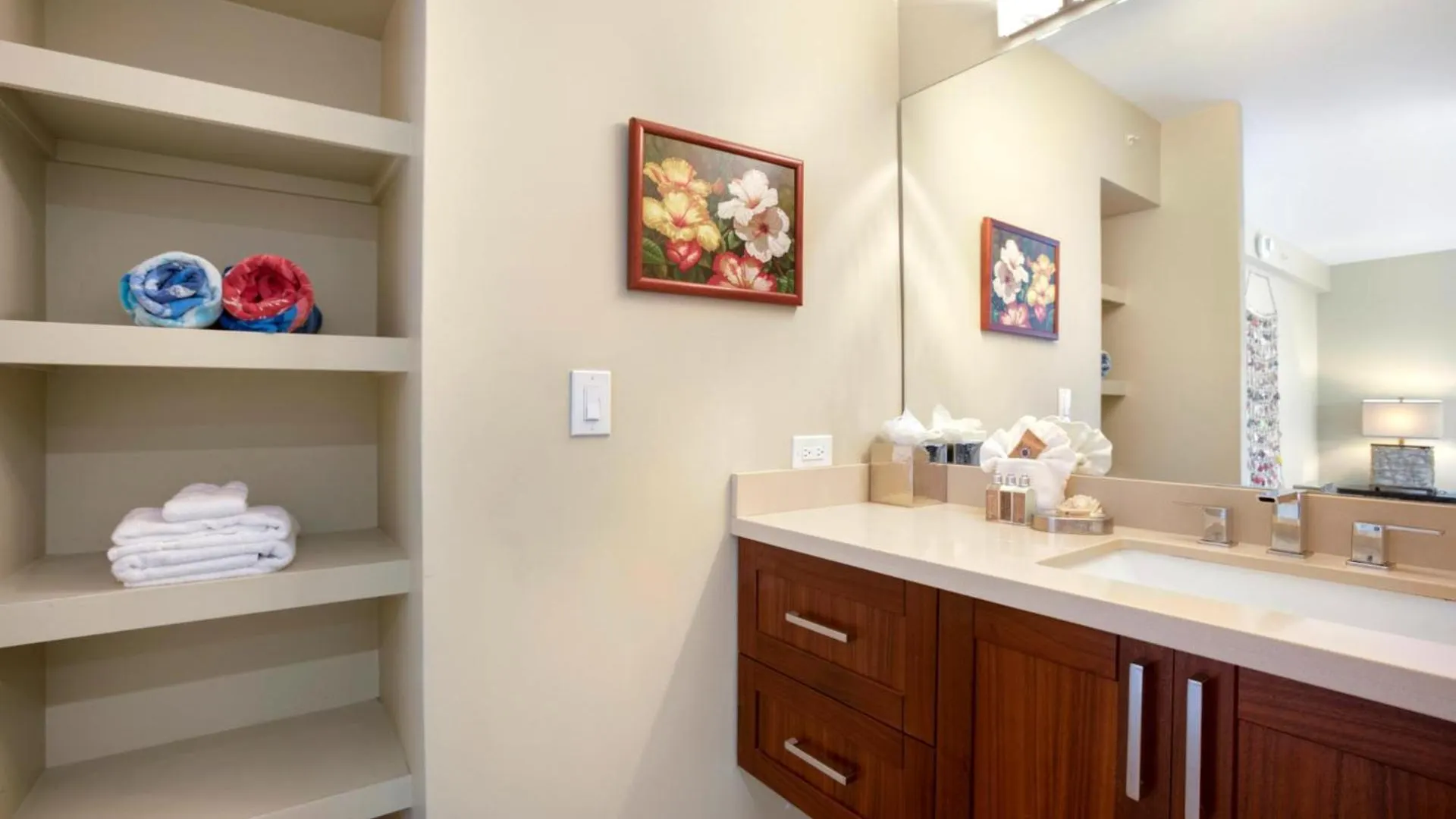 Kbm Resorts Free Car Mahana Oceanfront 2-Bedroom Condo With Beautiful Nightly Sunsets Mah-611 米国